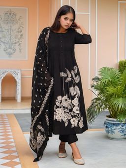 Gahan - Womens Black Viscose Rayon Anarkali Printed Kurta with Pant & Dupatta
