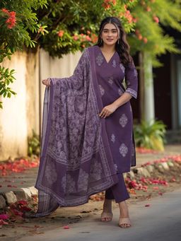 Gahan - Womens Purple Viscose Rayon Straight Printed Kurta with Pant & Dupatta