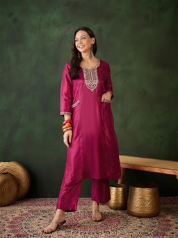 Gahan - Womens Pink Designer Embroidered Stylish Kurta with Pant