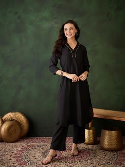 Gahan - Womens Black Designer Solid Stylish Kurta with Pant