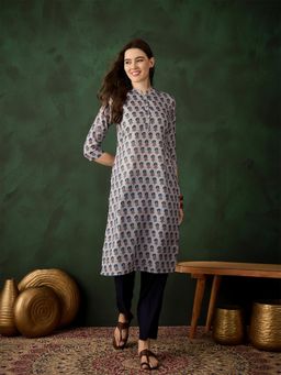 Gahan - Womens Purple Trendy Floral Stylish Kurta