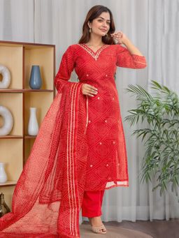 Gahan - Womens Red Viscose Rayon Straight Printed Kurta with Pant & Dupatta