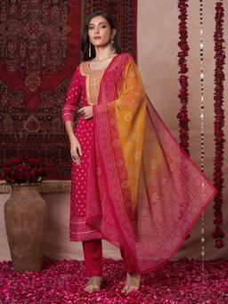 Gahan - Womens Pink Viscose Rayon Straight Printed Kurta with Pant & Dupatta