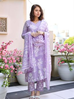 Gahan - Womens Lavender Viscose Rayon Straight Printed Kurta with Pant & Dupatta