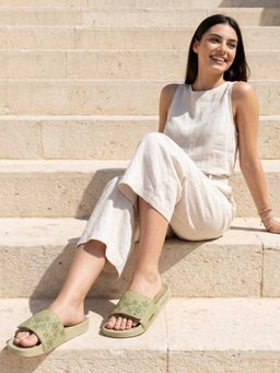Chupps - Women Green Sakura Sliders