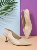 Beige color option, Currently selected