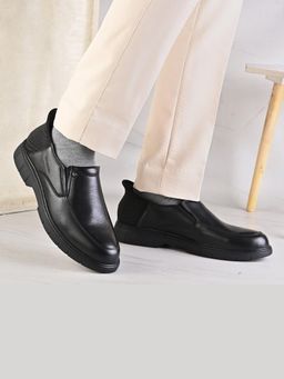 Valentino - Men Premium Leather Black Hands-Free Slip-In Loafer Shoes