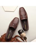 Brown color option, Currently selected