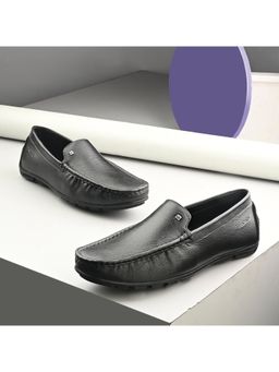 Valentino - Men Premium Leather Black Slip On Loafer