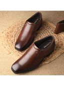 Brown color option, Currently selected