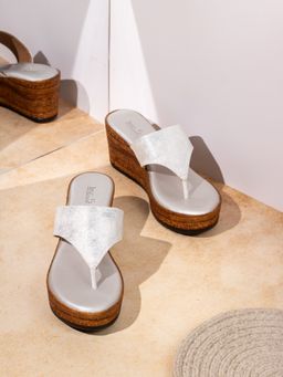 Inc.5 - Womens Silver Ethnic Solid Round Toe Wedges Heels