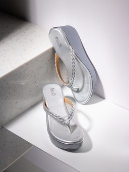Inc.5 - Womens Silver Party Wear Solid Round Toe Wedges Heels