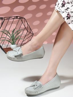 Carlton London - Grey Textured Slip-On Women Loafers