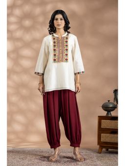 HAAVI BY PURAB - White Silk Chanderi Embroidrey Tunic