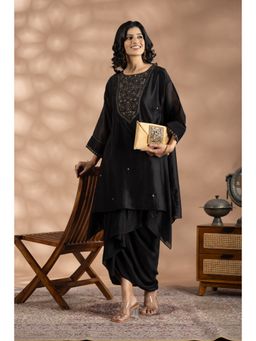 HAAVI BY PURAB - Black Silk Chanderi Embroidered Kurta