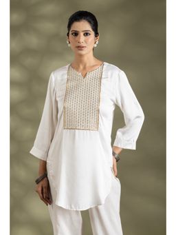 HAAVI BY PURAB - Off White Safa Embellished Tunic