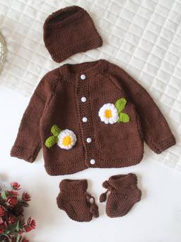 Woonie - Brown Floral Applique Detailed Cardigan with Cap and Socks
