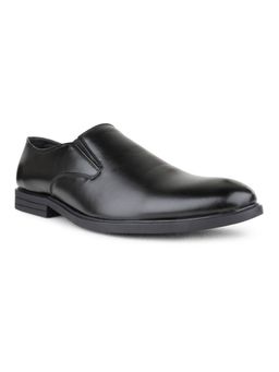 PRIVO - Men Black Casual Solid Round Toe Slip On Loafers