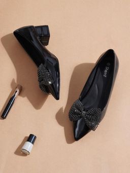 Sherrif Shoes - Women Black Pumps