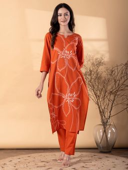 Readiprint - Women Rust Blend Floral Kurta with Pant
