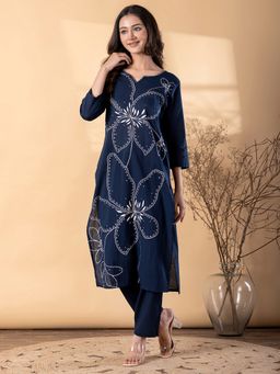 Readiprint - Women Navy Blue Blend Floral Kurta with Pant
