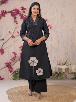 Readiprint - Women Black Embroidered V-Neck Kurta with Palazzo