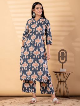 Readiprint - Women Grey Self Design V-Neck Kurta with Palazzo