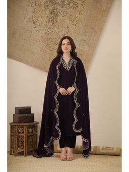 ONEWE INDIA - Women Embroidered Velvet Kurta with Pant and Dupatta