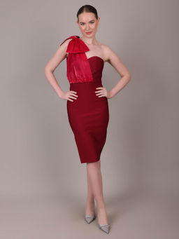 IKI CHIC - Red Solid Bodycon Knee Length Dress
