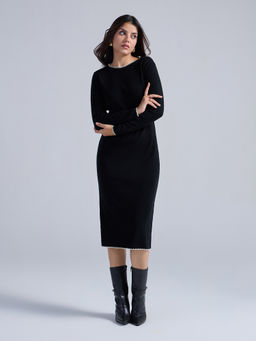 Twenty Dresses by Nykaa Fashion - Black Round Neck Full Sleeves Contrast Stitch Midi Dress