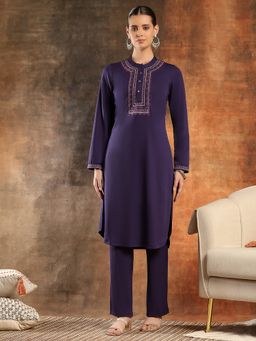 Nayam by lakshita - Purple Mandarin Neck Embroidered Kurta and Pant