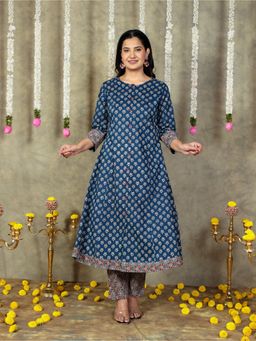 ARAMYA - Navy Blue Round Neck Ethnic Kurta and Pant