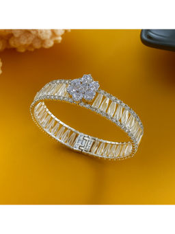 Digital Dress Room - Women Metal Thread White Bracelet Rakhi