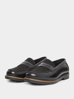 Styli - Men Black Faux Leather Upper Classic Slip On Penny Loafers
