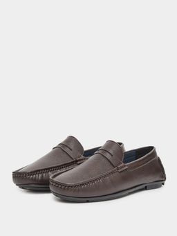 Styli - Men Brown Classic Slip-On Loafers