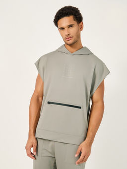 Styli - Men Running Hooded Vest with Minimal Print Grey