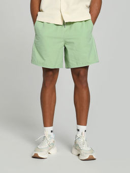 Puma - MMQ Men Green Seersucker Shorts