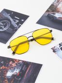 Yellow color option