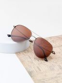 Brown color option