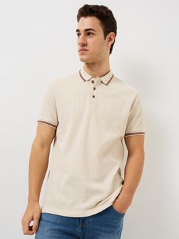 Spykar - Men Cream Slim Fit Textured Half Sleeve Casual Polo T-Shirt