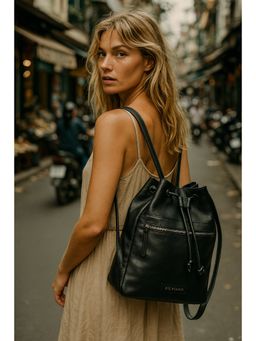 SILVIANO - Women Black Soho Leather Bucket Bag