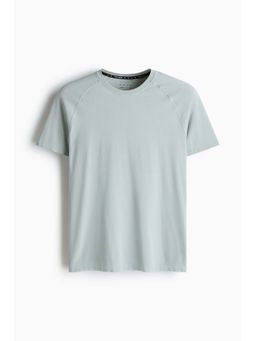 H&M - Men Green Muscle Fit Sports T-Shirt with Drymove