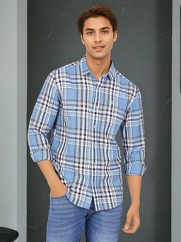 Wrangler - Men Checked Blue Regular Fit Shirt
