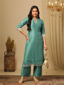 Globus - Green Embroidered Kurta with Pant (Set of 2)