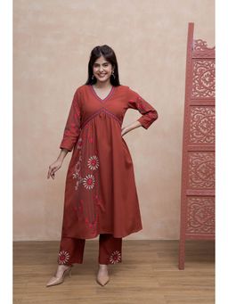 AADEWS - Anarkali Maroon Embroidery Anarkali Kurta with Pant