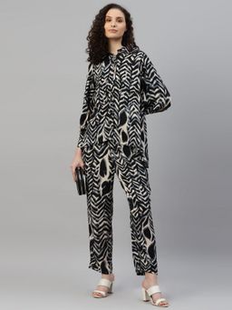 Deebaco - Animal Printed Women Shirt with Pant Co-Ord