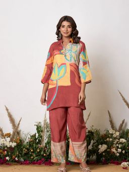 KAFTANIZE - Multi Color Abstract Flower Print with Kaudi Shells tassels Co-Ord
