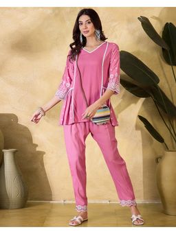 KVS FAB - Women Embroidered Viscose Rayon Pink Kurta with Pant