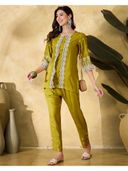 Green color option, Currently selected