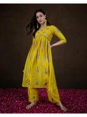 Yellow color option, Currently selected